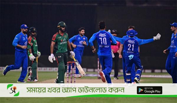 Reina porno aktrisa Men oral jinsiy aloqa uchun kvartira ijaraga olaman.